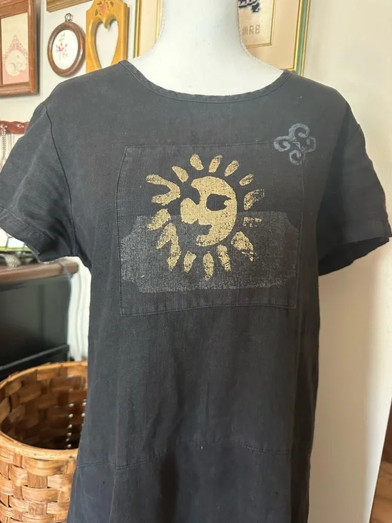 Amazing vintage linen dress with sun painted design - Picture 3 of 9